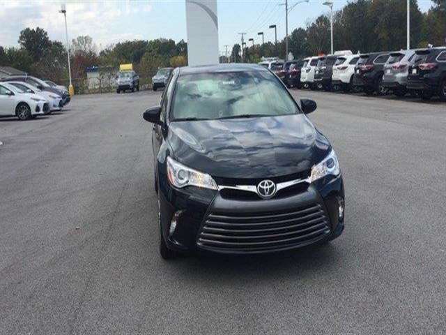 2017 Toyota Camry LE 4Dr Sedan